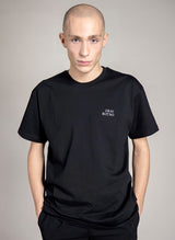 Marco is 185cm / 6'1" and wearing size L