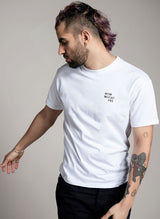 ALI IS 180CM / 5'11" AND WEARING SIZE M