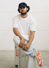 Remill is 186cm / 6'1" and wearing size XL