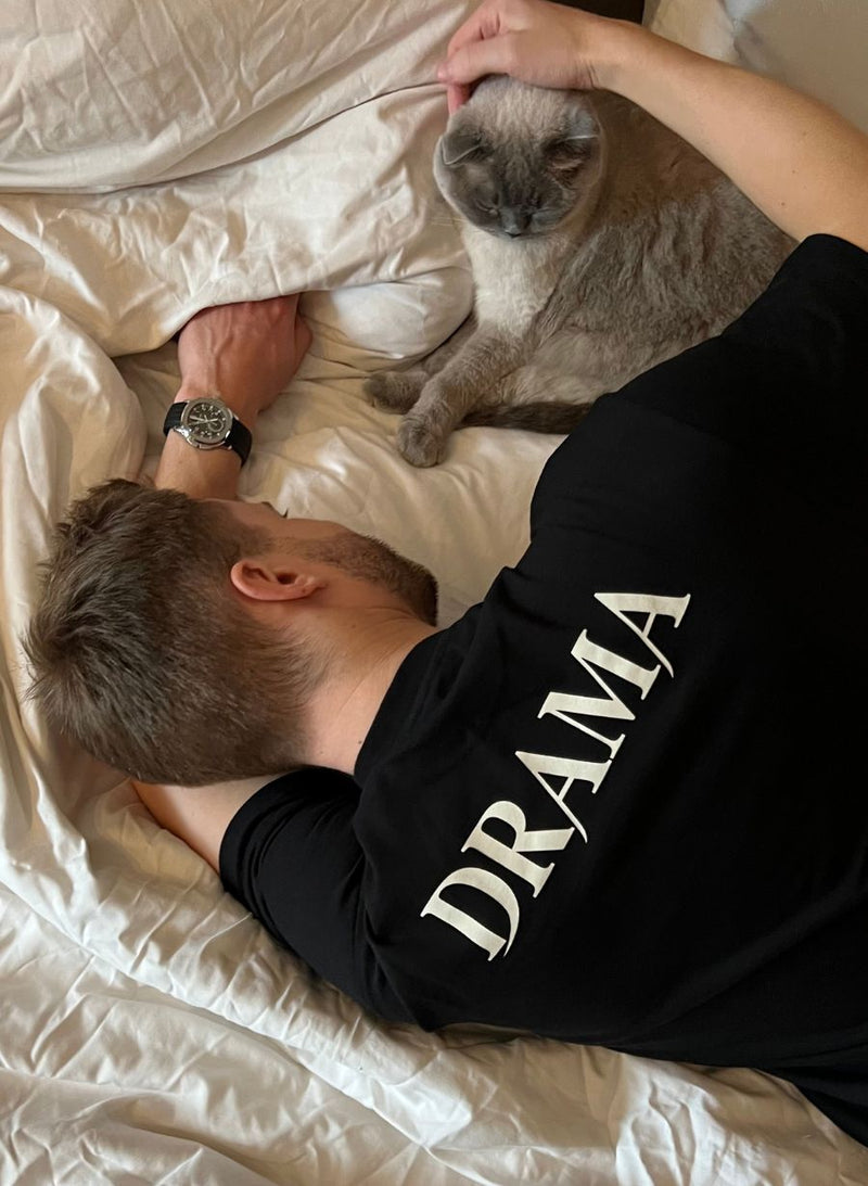 Matthias is 178cm / 5'10 and wearing size L
